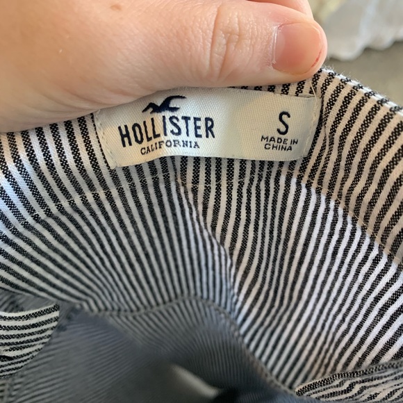 Hollister Button Up Dress - Picture 3 of 3